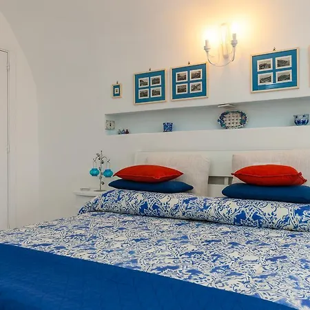 Casita Pedamentina - Bh 56 * Nápoles